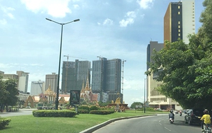 Xe Cam, bóng đá và những chuyện khác