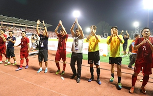 Bóng đá Việt chìm và nổi