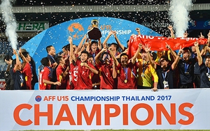 Bóng đá Việt Nam đang sở hữu những thế hệ 'tài đức vẹn toàn'