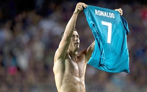 Ronaldo chưa bao giờ thoát khỏi nỗi ám ảnh mang tên 'Messi'