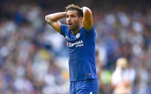 Fabregas bị treo giò, Conte có tiếc Matic?