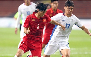 HLV Hữu Thắng và 'cơn đau đầu dễ chịu'