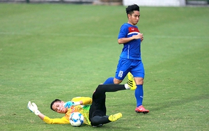 U22 và nỗi lo 'kép phụ'