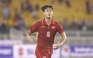 'Cơn mưa hạnh phúc' với U22 Việt Nam