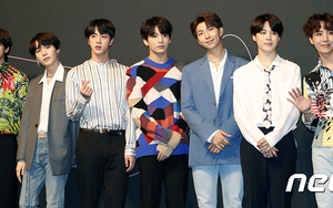 PHI THƯỜNG: BTS chiếm quán quân BXH Billboard 200