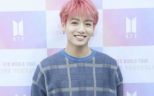 Hóa ra Jungkook còn có tài hội họa, vẽ Suga trưng bày trong triển lãm của BTS