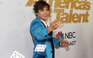 Chiêm ngưỡng màn siêu ảo thuật của 'thần bài' vừa thắng 1 triệu USD ở America's Got Talent 2018