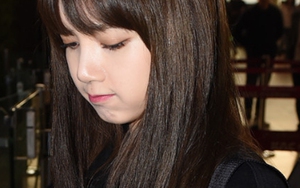 YG Entertainment khẳng định Lisa Blackpink bị lừa 1 tỷ won