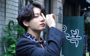 Với vẻ đẹp khó cưỡng, Jungkook BTS chiếm No.1 'Top 100 ngôi sao K-pop' trên Tumblr 2020