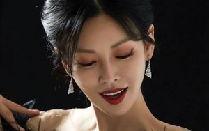 'Penthouse: Cuộc chiến thượng lưu': 'Ác nữ' Kim So Yeon 'gà mờ' ngoài đời thực