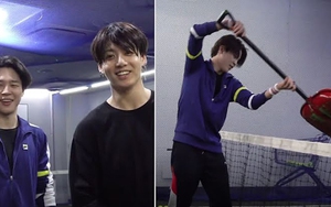 Dọn sân bóng giúp Jimin nhưng Jungkook phải nhận 'trái đắng'