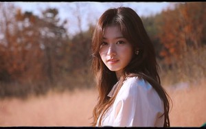 ‘Cưng xỉu’ vẻ đẹp quyến rũ của Sana Twice trong cuốn sách ảnh đầu tiên