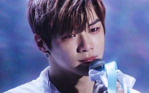Kang Daniel từng bị bắt nạt, trấn lột tiền thời đi học vì ngoại hình?