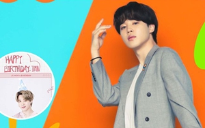 BTS: Trực thăng mang băng rôn ‘Happy Birthday Jimin’ bay khắp New York