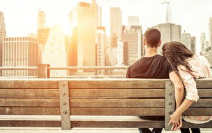 Này anh - lại nói yêu em đi