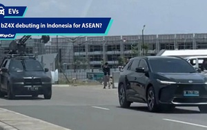 Toyota bZ4X vừa về Việt Nam bị tóm gọn tại Indonesia: Rộng cửa bán tại Đông Nam Á