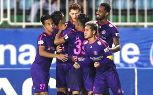 Sài Gòn FC là đội bóng hay là gánh xiếc rong?