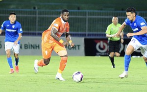 Video bàn thắng Bình Định 1-1 Than Quảng Ninh: Chia điểm đáng tiếc