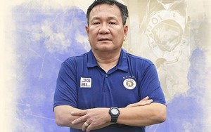 HLV Hoàng Văn Phúc nói gì khi ngồi lên ‘ghế nóng’ CLB Hà Nội?