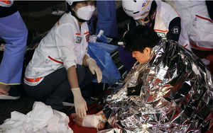 Chuyện những người sống sót và bóng ma tâm lý sau đêm kinh hoàng ở Itaewon: 'Dù 5 hay 10 năm nữa, ký ức đó vẫn còn đeo bám tôi'