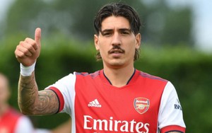 Barca xem xét chiêu mộ sao Arsenal