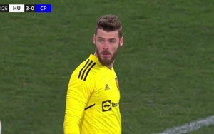 De Gea mắc sai lầm, Man United lọt lưới trước Palace