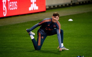 James Garner tiết lộ vị trí tốt nhất của mình nơi hàng tiền vệ MU