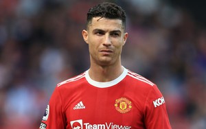 'Rất khó để Ronaldo thi đấu thêm trận nào nữa cho Man Utd'