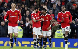 Fred chào mừng tân binh đến Man Utd