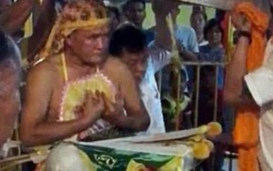 Cái kết đắng của vị pháp sư thực hiện nghi thức ‘hấp’ mình trong chảo