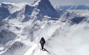 10 nhà leo núi Everest thiệt mạng trong mùa leo núi 2019
