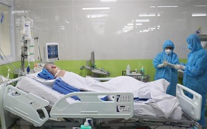 Phổi trái bệnh nhân phi công người Anh đã thông khí trên 50%