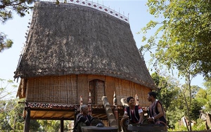 Cồng chiêng Tây Nguyên - điểm nhấn về văn hóa, du lịch giữa đại ngàn