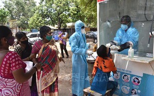 Dịch COVID-19: Indonesia, Nga ghi nhận số ca tử vong mới cao nhất trong một ngày