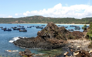 Xếp hạng 7 di tích quốc gia đặc biệt và công nhận 24 bảo vật quốc gia