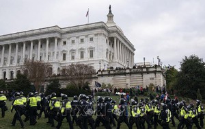 Mỹ: Một cảnh sát thiệt mạng trong vụ bạo loạn tại trụ sở Quốc hội, truy tố 55 đối tượng liên quan