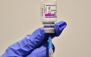 Lô vaccine phòng Covid-19 đầu tiên đã về đến Việt Nam