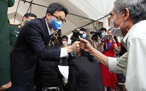 35 tình nguyện viên đầu tiên tiêm thử nghiệm vaccine ngừa COVID-19 Nano Covax giai đoạn 2