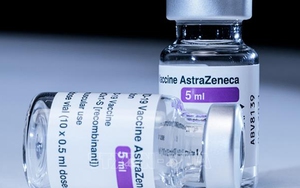 Hãng dược Astrazeneca​ đã thảo luận với EU về tranh cãi vaccine Covid-19