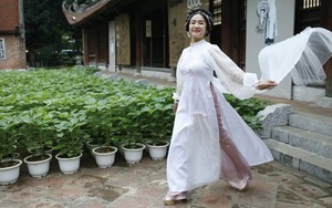 Ngắm NSND Thu Hà lạ mắt trong bộ áo dài kiểu Hi Lạp