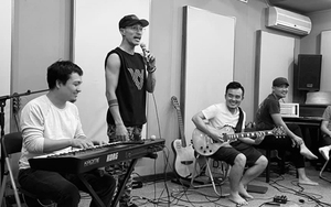 Bức Tường lộ sân khấu ‘khủng’ và dàn nghệ sĩ tham gia trước đêm diễn