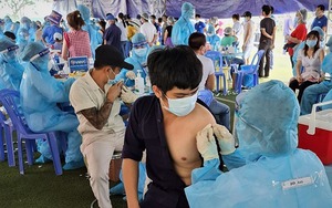 Vượt 33.700 ca mắc Covid-19, Bình Dương xin phân bổ khẩn 1 triệu liều vaccine