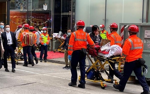 Vụ cháy Trung tâm Thương mại thế giới tại Hong Kong: 150 người vẫn bị mắc kẹt