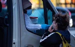 Các xét nghiệm nhanh của Mỹ có thể không phát hiện được biến thể Omicron