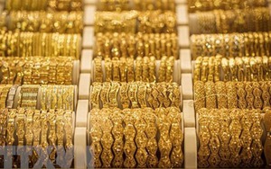 Giá vàng châu Á tăng nhẹ phiên sáng 3/1