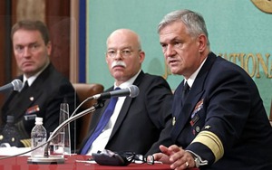 Tư lệnh Hải quân Đức từ chức