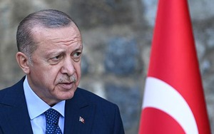 Tổng thống Thổ Nhĩ Kỳ dương tính với SARS-CoV-2, 50 nghị sĩ Iran mắc Covid-19