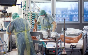 Nguy cơ mắc chứng đông máu sau khi tiêm vaccine phòng Covid-19 là rất thấp