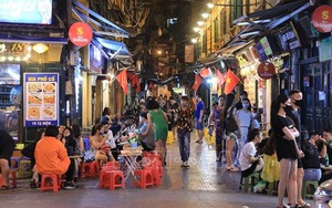 Hà Nội cho phép cửa hàng ăn uống hoạt động bình thường