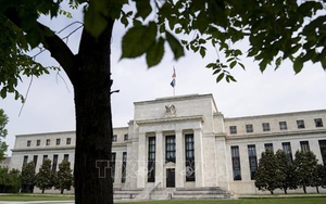 Cục Dự trữ Liên bang Mỹ FED cảnh báo về nguy cơ vỡ nợ gia tăng